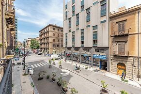 Amari Elegant Apartment