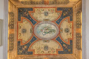 Amari Elegant Apartment