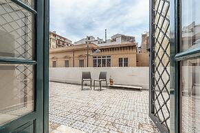 Amari Elegant Apartment