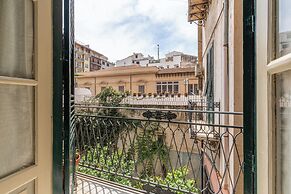 Amari Elegant Apartment