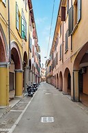 Bright and Cozy Studio