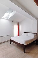 Bright and Cozy Studio