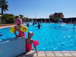 Residence Loano 2 Village Two-room Apartment 4 Pax Balcony