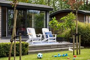 Watervilla in Loosdrecht