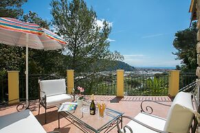 Villa Monte Enrico - Pool And Whirlpool