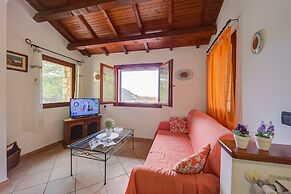 Villa Monte Enrico - Pool And Whirlpool