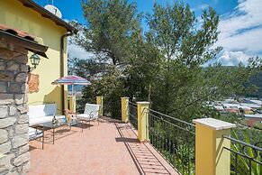 Villa Monte Enrico - Pool And Whirlpool