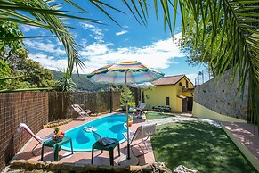 Villa Monte Enrico - Pool And Whirlpool