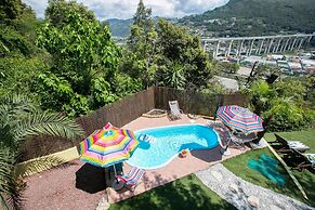Villa Monte Enrico - Pool And Whirlpool