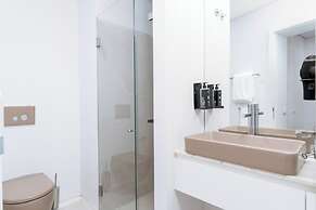 limehome Evora Rua de Machede 52