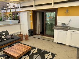 Wood Luxury House Wood Luxury House