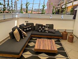 Wood Luxury House Wood Luxury House