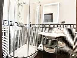 Wood Luxury House Wood Luxury House