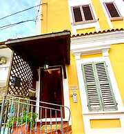 Wood Luxury House Wood Luxury House