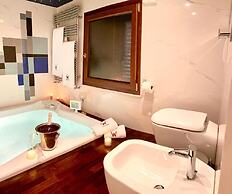 Wood Luxury House Wood Luxury House