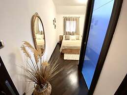 Wood Luxury House Wood Luxury House