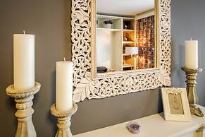 Escape to Wellness Your Lakeside Apartment Awaits