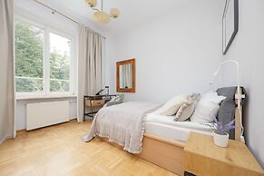 Apartment Filtry With Parking by Renters