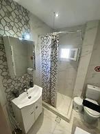 Cozy Apartment With two Bedrooms With a sea View