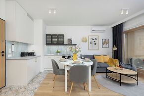 Apartment NU Warszawa Wola by Renters