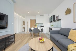 Apartment NU Warszawa Wola by Renters