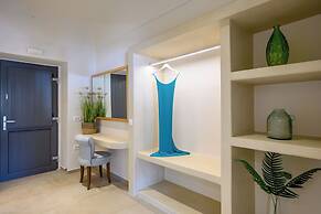 Galaria Serenity Suites