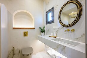 Galaria Serenity Suites