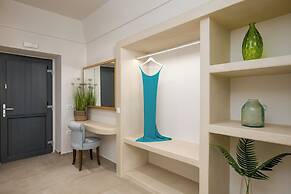 Galaria Serenity Suites