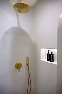 Galaria Serenity Suites