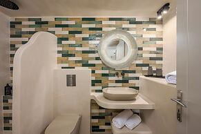 Galaria Serenity Suites