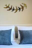 Galaria Serenity Suites