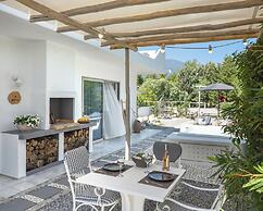 Olympa Suites