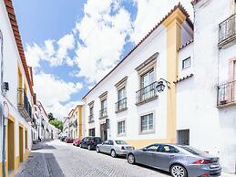 limehome Evora Rua de Machede 61