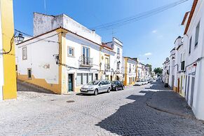 limehome Evora Rua de Machede 61
