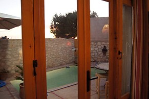 L'abri De La Plage - The Pool House
