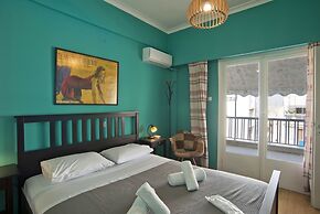 Sunny View in Koukaki