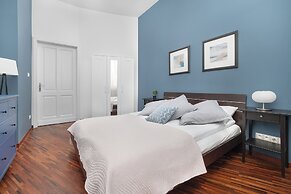 Exceptional Apartment for 4 by Renters