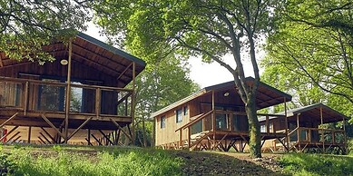 Le Jardin Saint Germain Lodges & Events