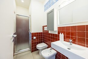 Quartieri Spagnoli Modern Flat by Wonderful Italy