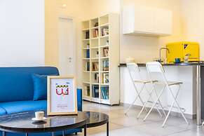 Quartieri Spagnoli Modern Flat by Wonderful Italy