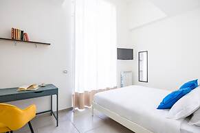Quartieri Spagnoli Modern Flat by Wonderful Italy