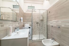 Modern Apartment at Via Carloni