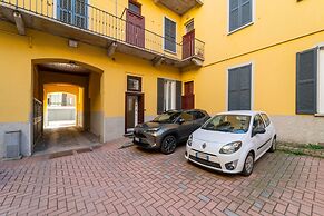 Modern Apartment at Via Carloni