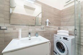 Modern Apartment at Via Carloni