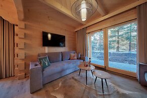 Tatra Wood House Boutique