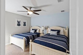 CG 1407 Rolling Fairway Rolling Skies Poolside Cinema Spa Near Disney