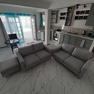 Luxury Retreat Between City & Rodneybay-free Treat