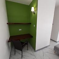 Luxury Retreat Between City & Rodneybay-free Treat