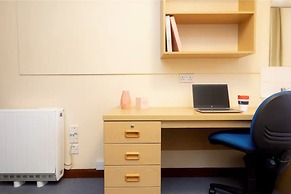 JOIVY Inviting flat near Edinburgh Castle - Adults Only