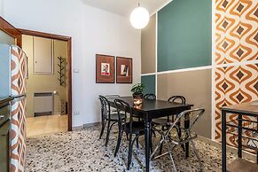 Colorful apartment in Riva di Reno